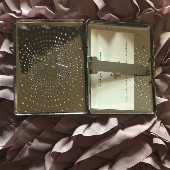 Classy Silver Star Business Card holder - Picture 2 of 3